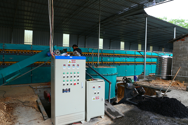 �Ĳ�ľƤ��ɻ�